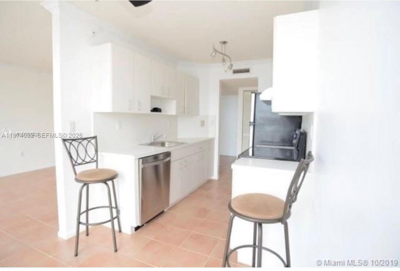 1688 West Ave , Unit 1107, Miami Beach, FL 33139 Photo