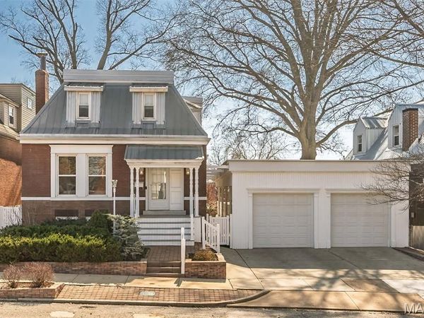 6160 Crescent Avenue, St Louis, MO 63139