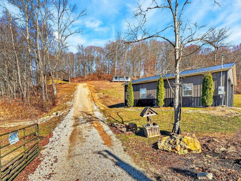 13966 State Route 595 , Logan, OH 43138 Photo 38