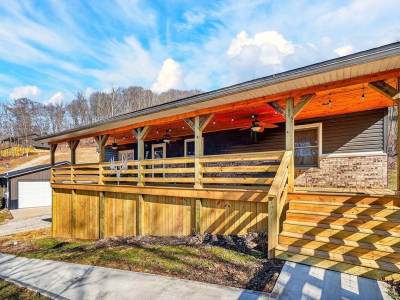 13966 State Route 595 , Logan, OH 43138 Photo 4