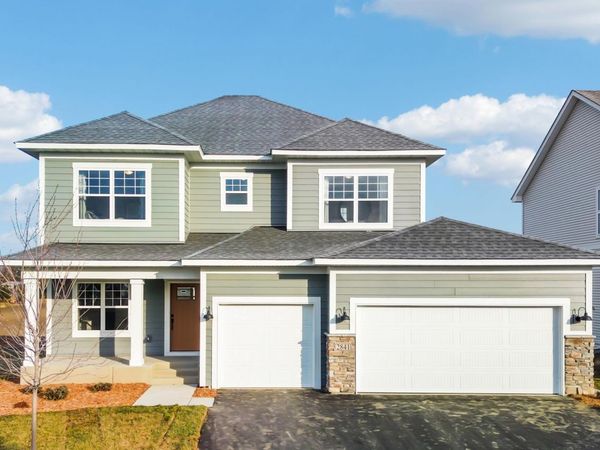 1943 Sparrow Drive, Shakopee, MN 55379