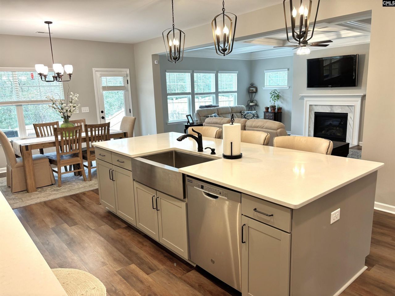 602 Frow Drive  Photo 11