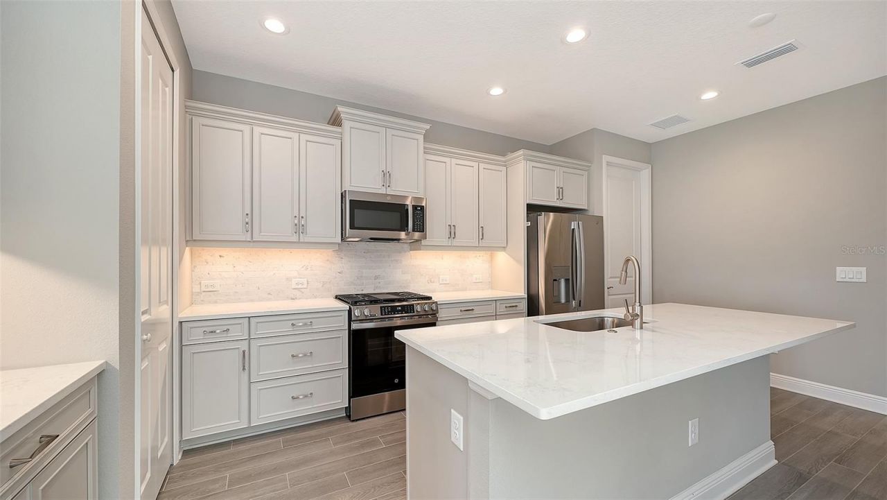 2118 Sylvester Palm Lane, Bradenton, FL 34212 Photo