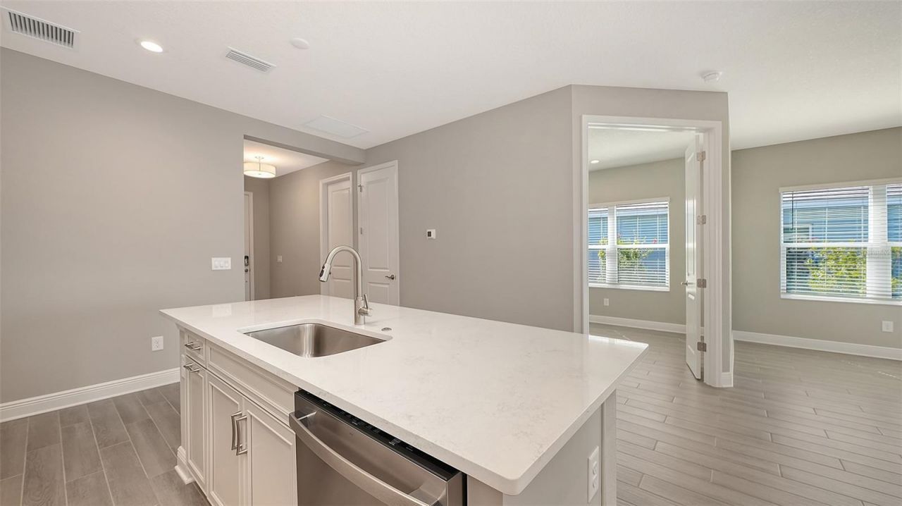 2118 Sylvester Palm Lane, Bradenton, FL 34212 Photo