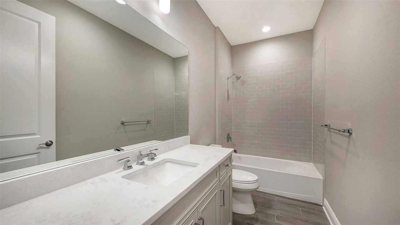 2118 Sylvester Palm Lane, Bradenton, FL 34212 Photo