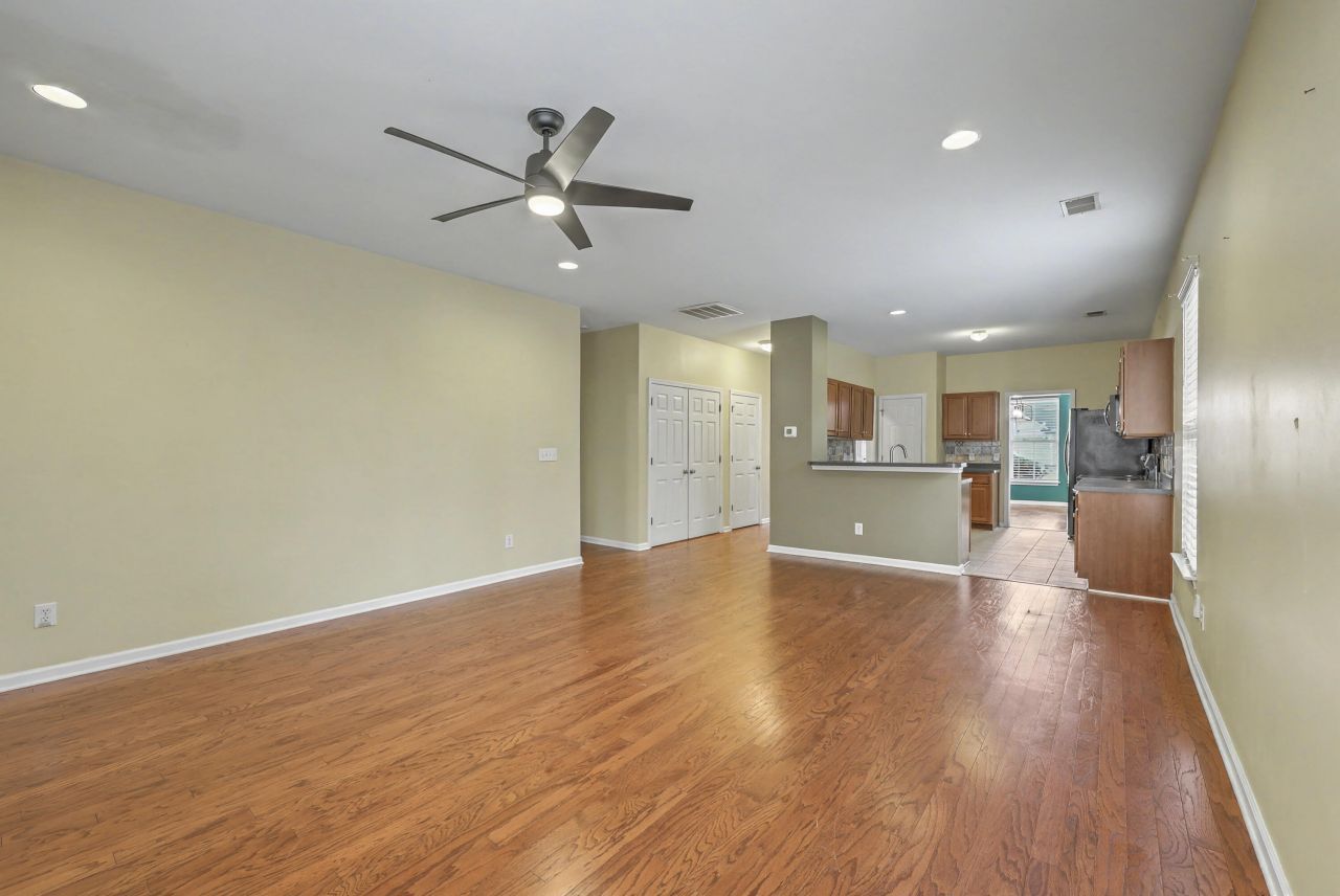 132 Cypress View Road Photo 10