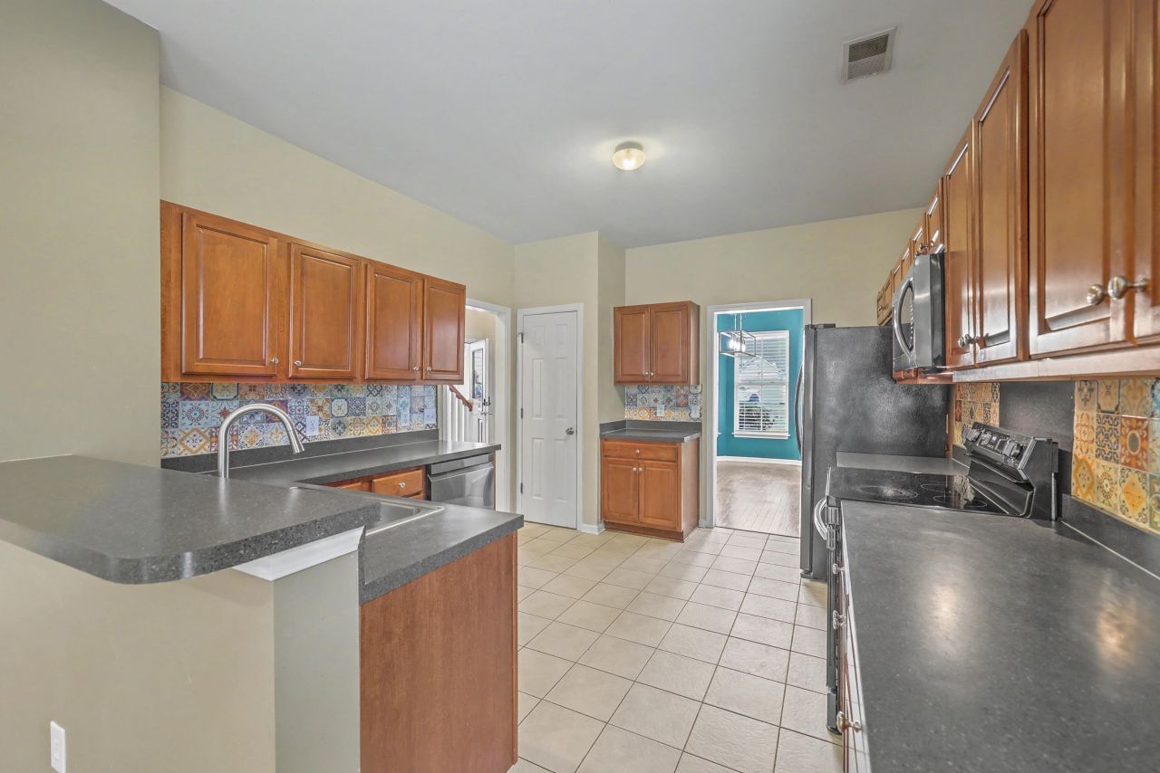 132 Cypress View Road Photo 11