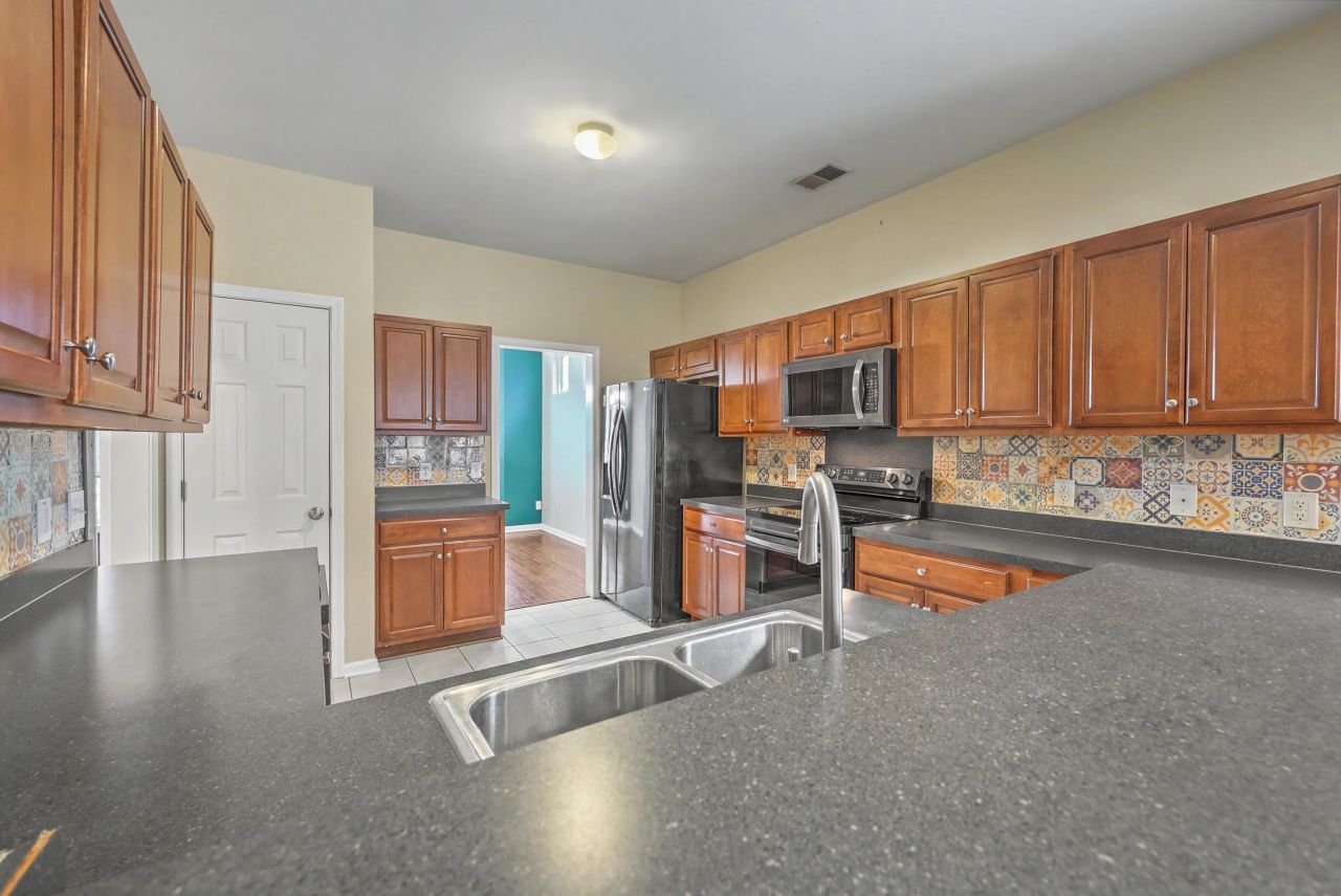 132 Cypress View Road Photo 12