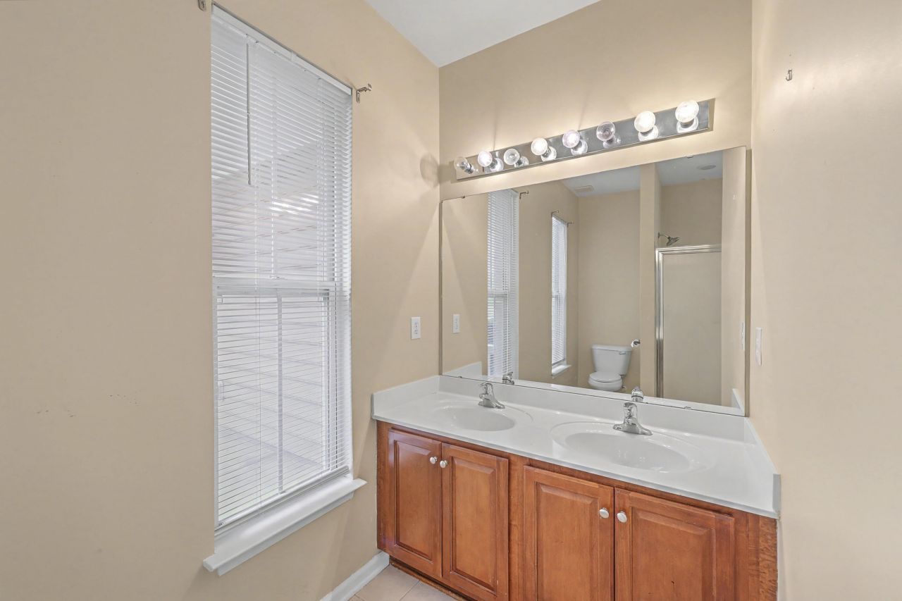 132 Cypress View Road Photo 19