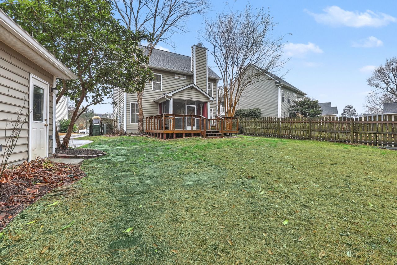 132 Cypress View Road Photo 36