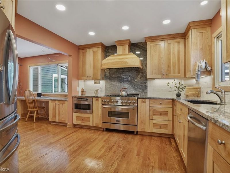 2822 Lakeland Parkway, Silver Lake, OH 44224 Photo 11