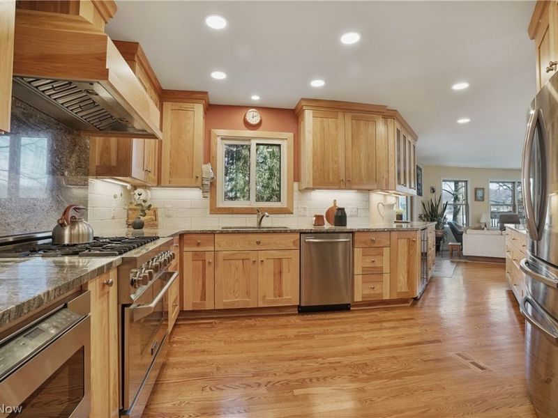 2822 Lakeland Parkway, Silver Lake, OH 44224 Photo 12