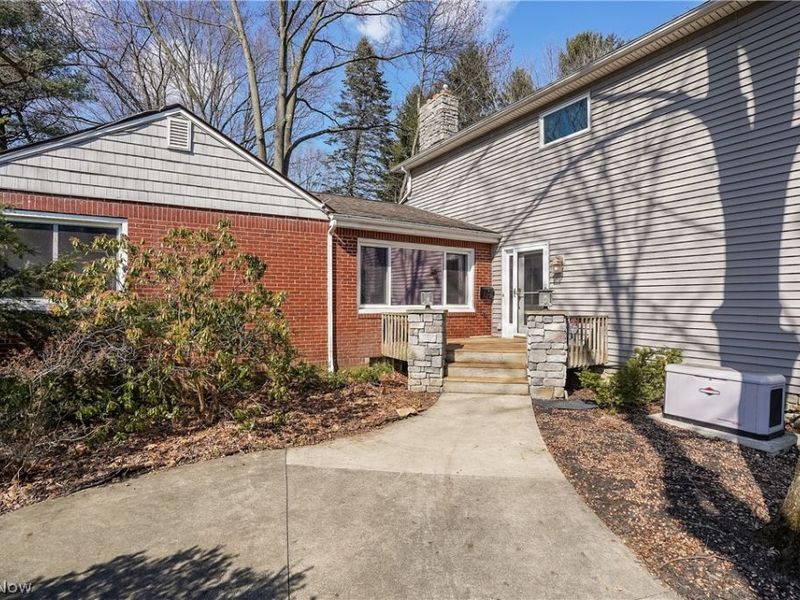 2822 Lakeland Parkway, Silver Lake, OH 44224 Photo 2