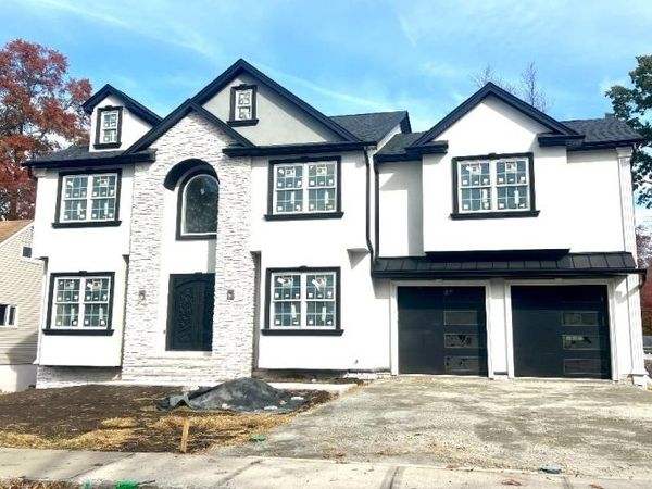 240 Atlantic Dr, Parsippany-Troy Hills, NJ 07054