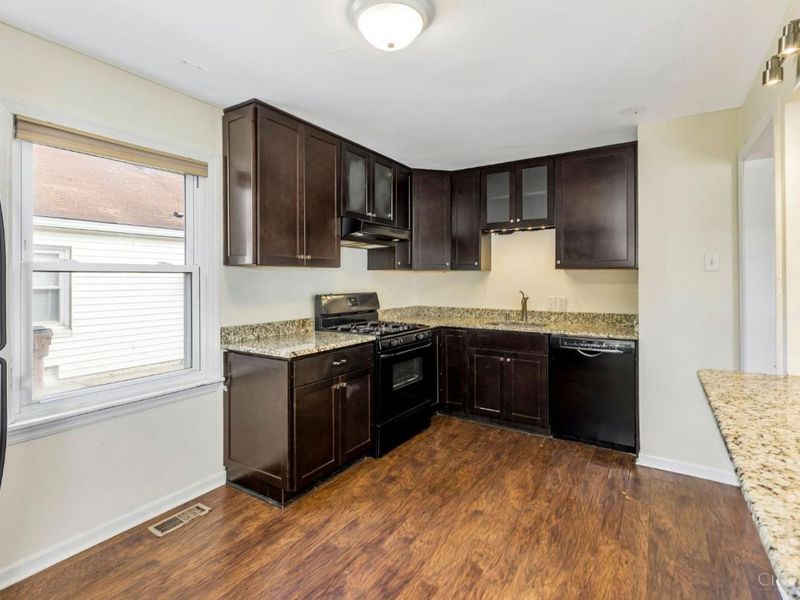 120 E Chestnut Street, Oxford, OH 45056 Photo 7