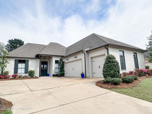 120 Greenway Lane, Madison, MS 39110