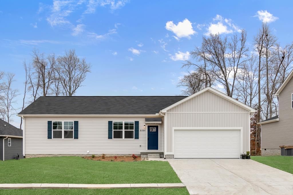 2291 Lopez Ct, Cookeville, TN 38506 Main Photo