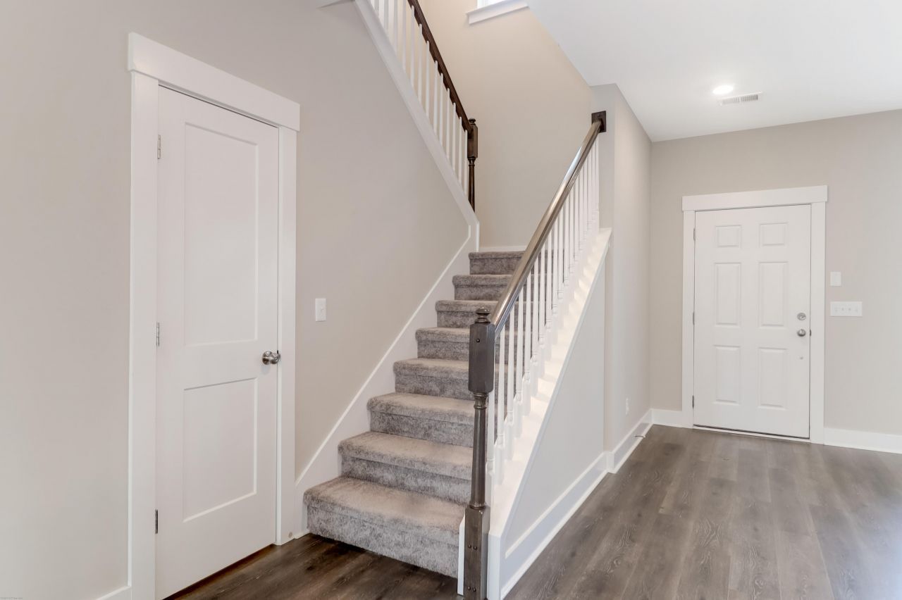 162 Callibluff Drive Photo 19