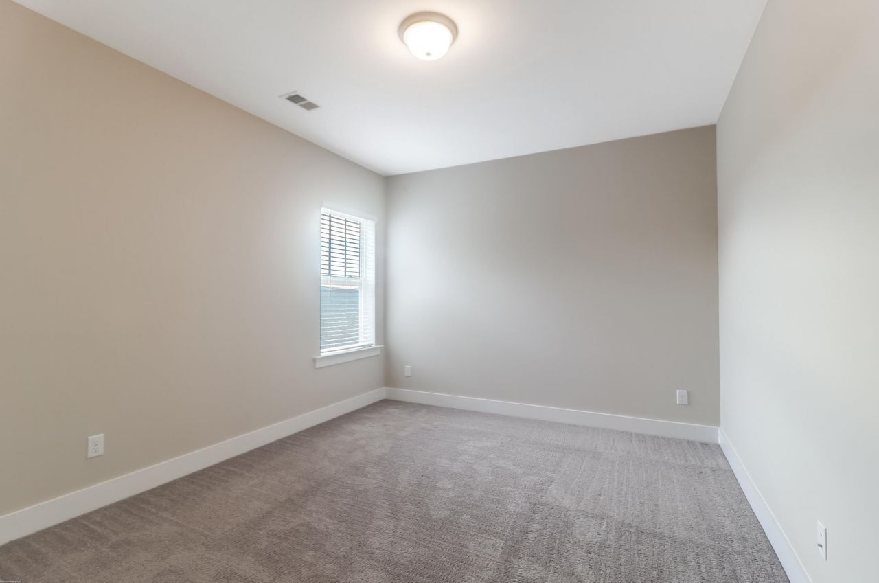 162 Callibluff Drive Photo 29