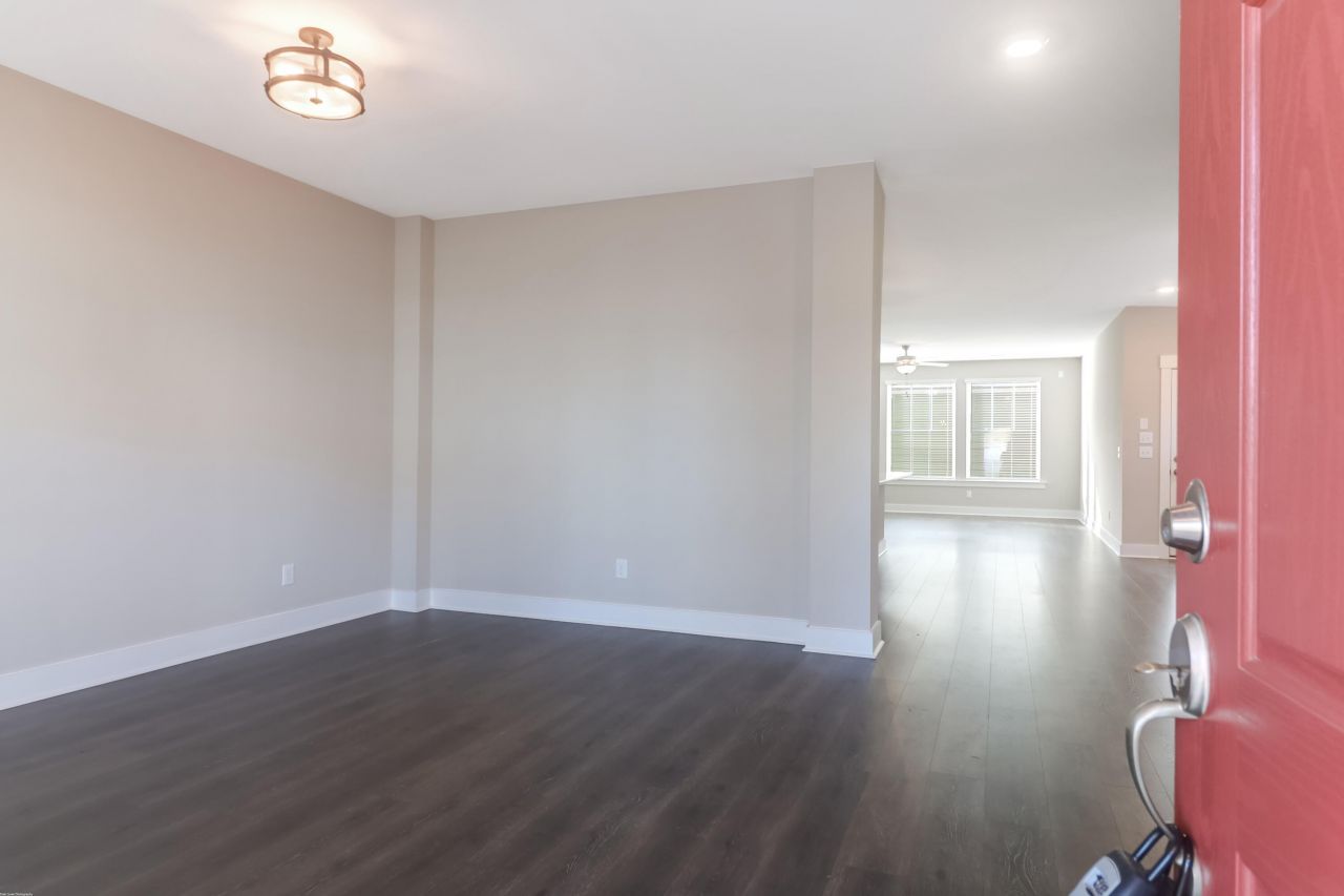 162 Callibluff Drive Photo 5