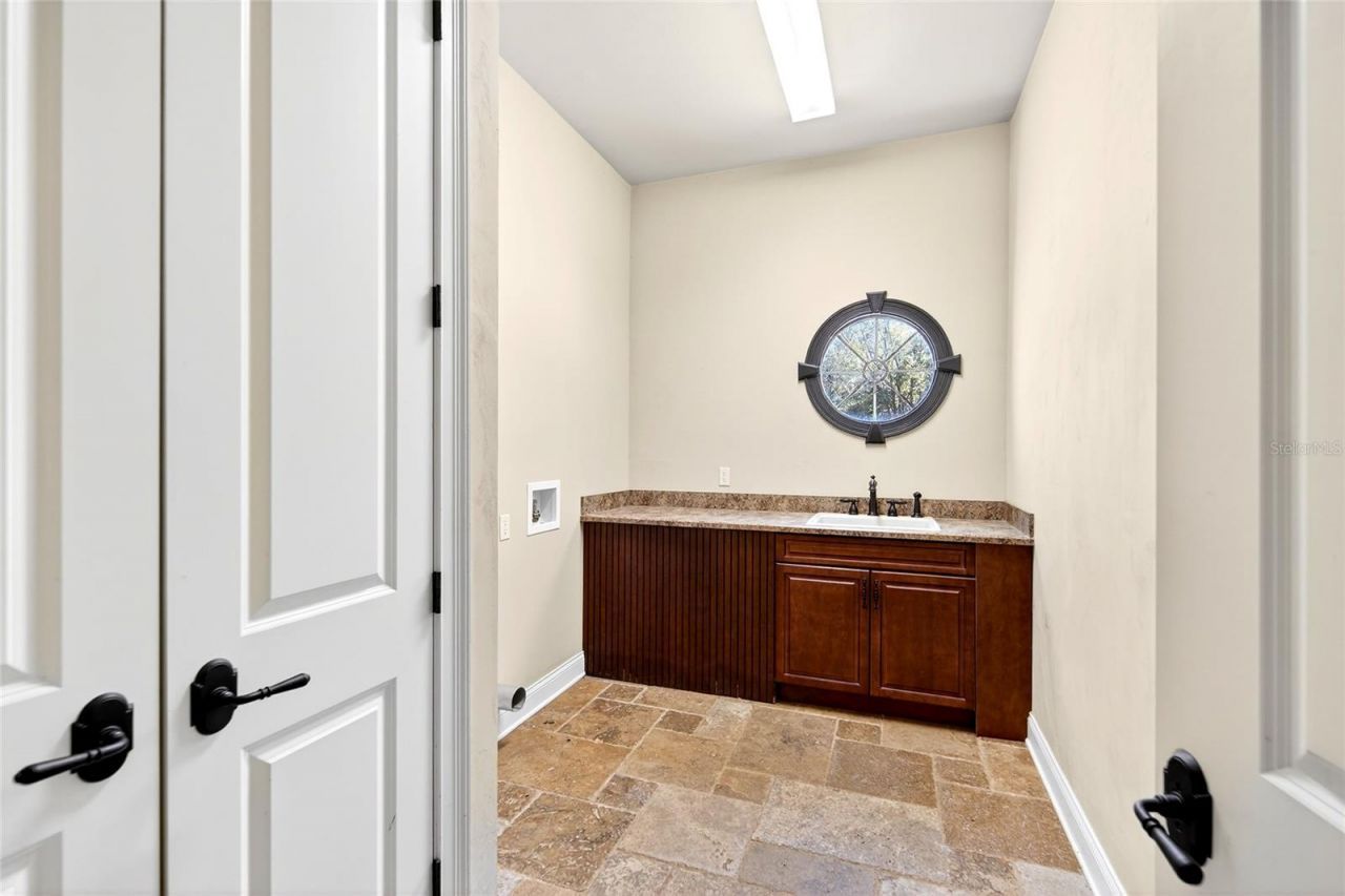 19056 NW 72nd Avenue, Alachua, FL 32615 Photo