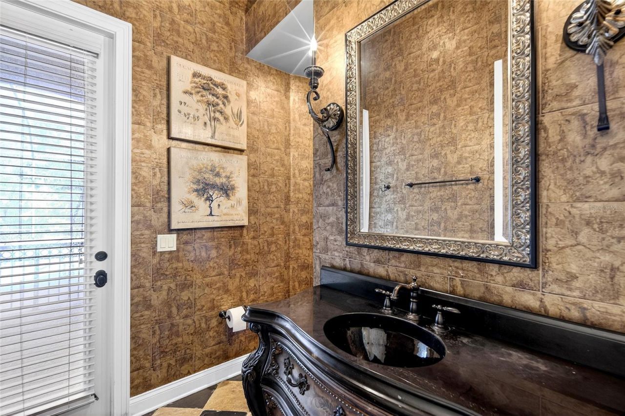 19056 NW 72nd Avenue, Alachua, FL 32615 Photo