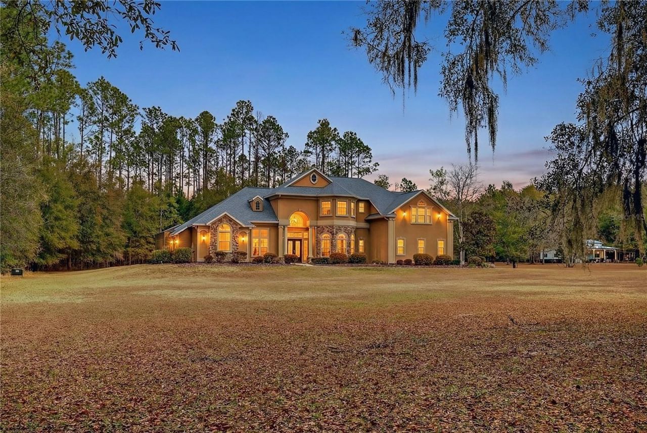 19056 NW 72nd Avenue, Alachua, FL 32615 Photo