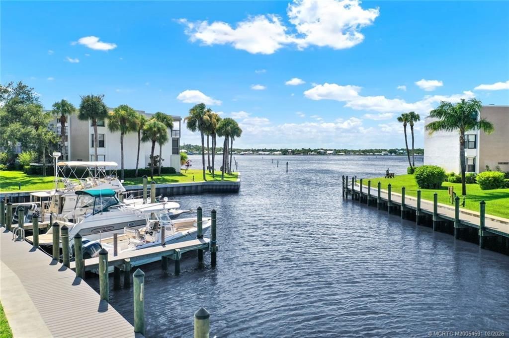 1950 SW Palm City Road, Unit 13-301, Stuart, FL 34994 Photo