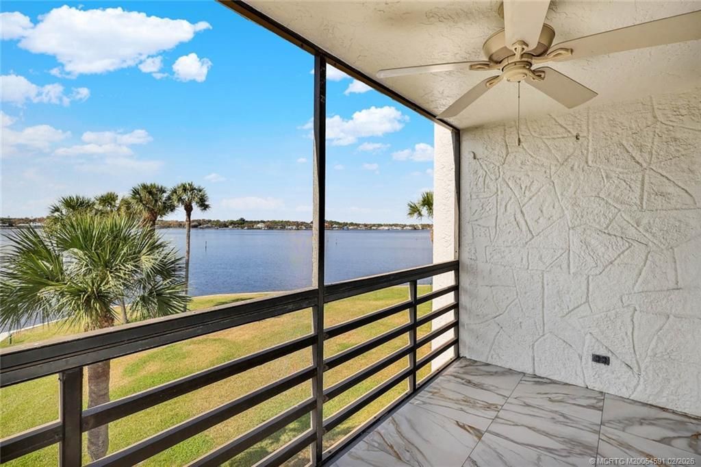 1950 SW Palm City Road, Unit 13-301, Stuart, FL 34994 Photo