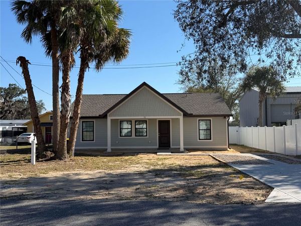 111 W PEARL STREET , MINNEOLA, FL 34715