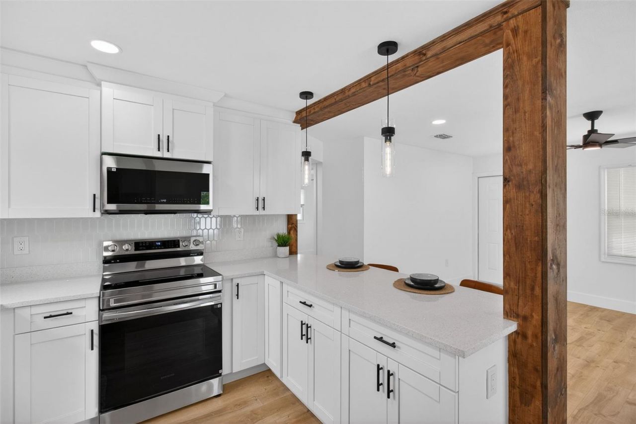 3223 73rd Street N, Saint Petersburg, FL 33710 Photo