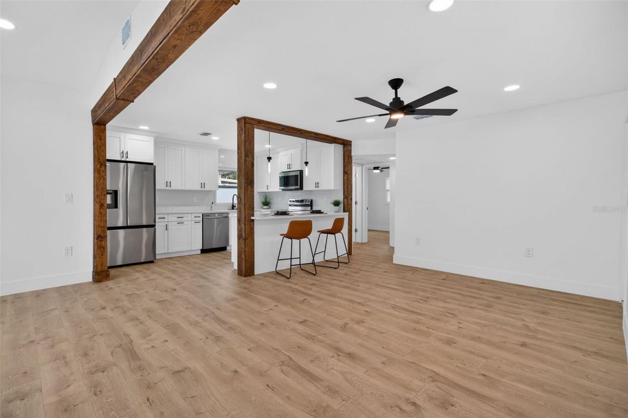 3223 73rd Street N, Saint Petersburg, FL 33710 Photo