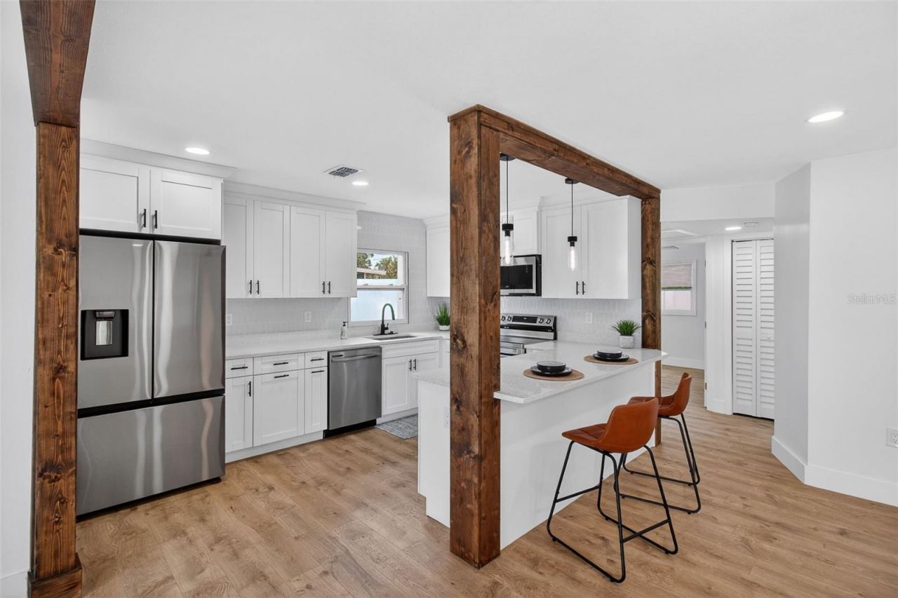 3223 73rd Street N, Saint Petersburg, FL 33710 Photo