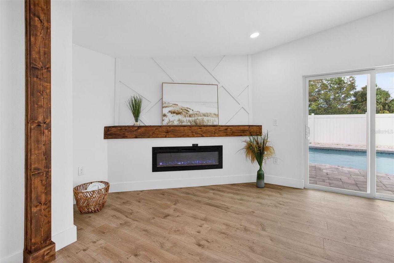 3223 73rd Street N, Saint Petersburg, FL 33710 Photo