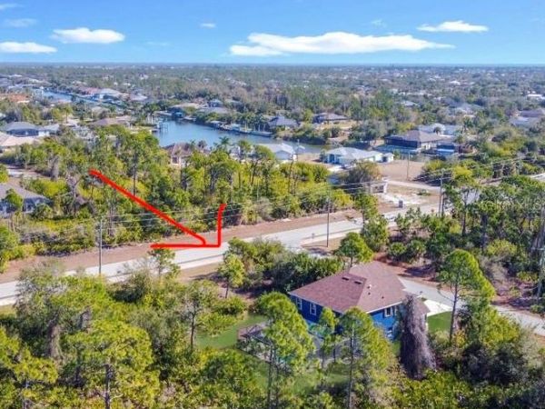 9211 CANNA STREET , PORT CHARLOTTE, FL 33981