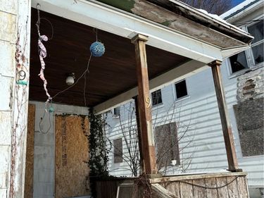 9 West Street, Auburn, NY 13021