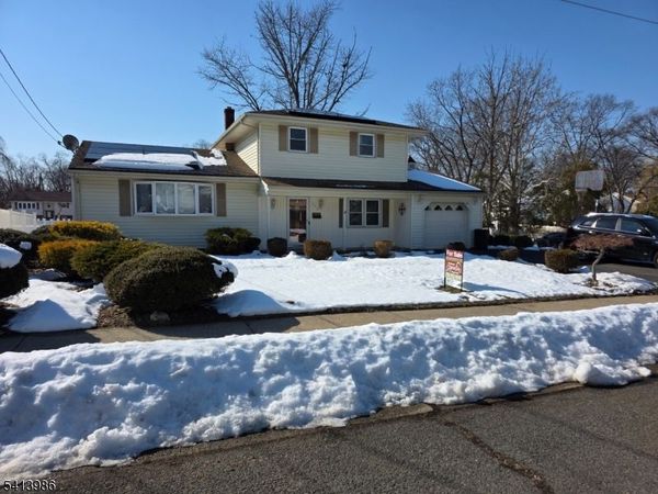 112 Hill Hollow Rd, South Plainfield, NJ 07080