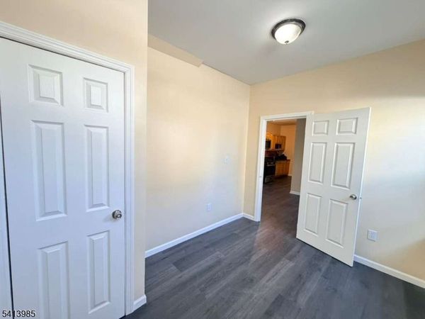 113 Delavan Ave, Newark, NJ 07104