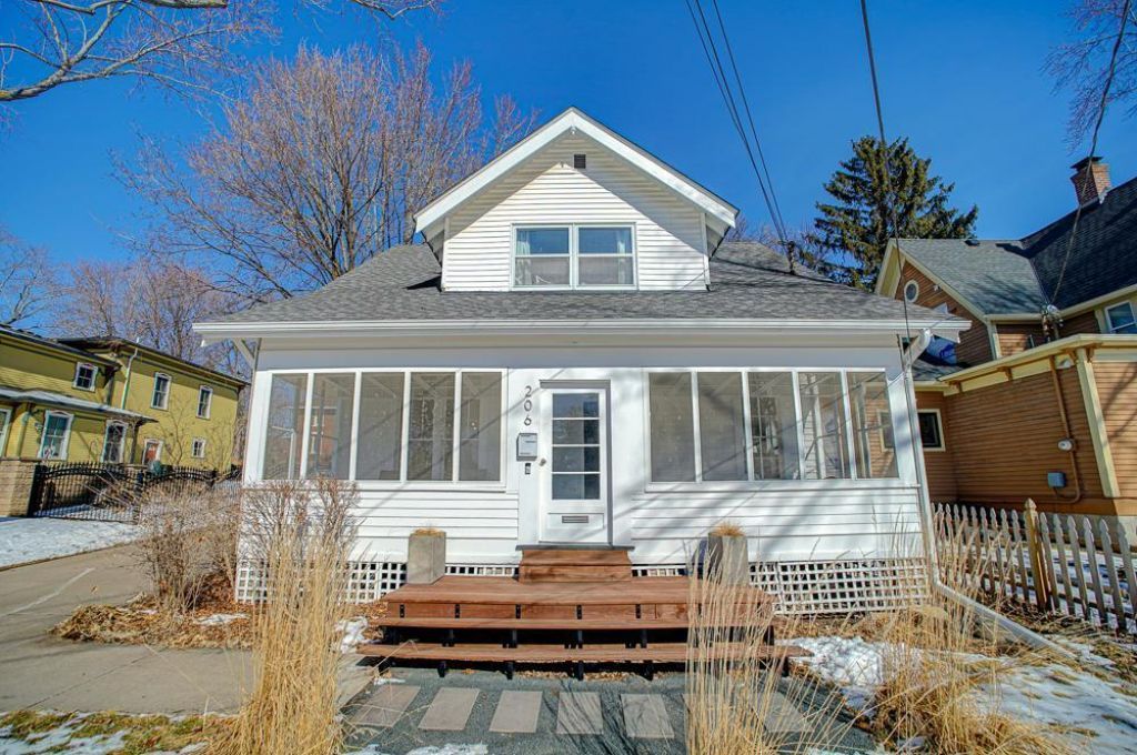 206 Elm Street W, Stillwater, MN 55082 Main Photo