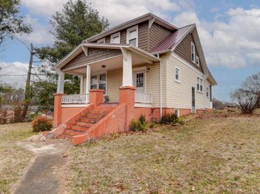 201 Seminole Drive, Madison Heights, VA 24572