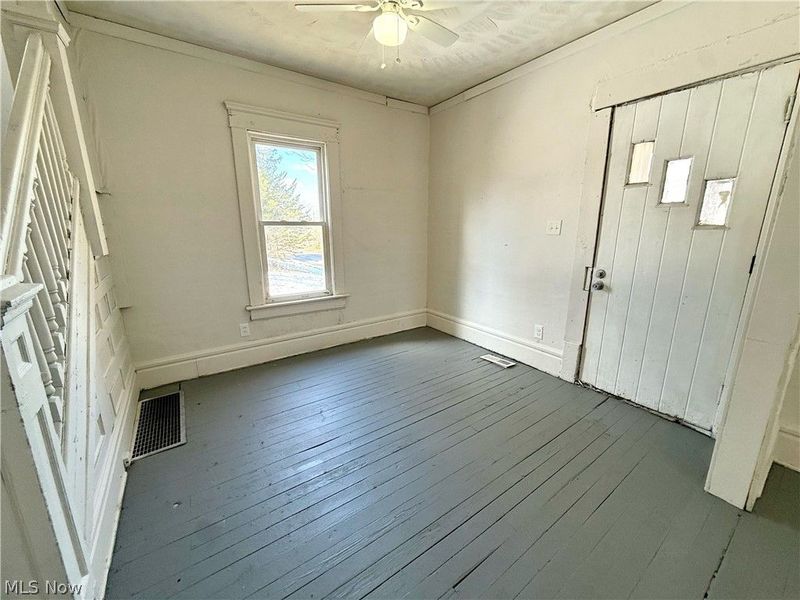 839 Kenyon Street, Akron, OH 44311 Photo 13