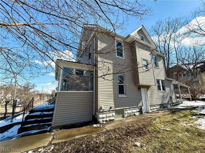 839 Kenyon Street, Akron, OH 44311 Photo 5