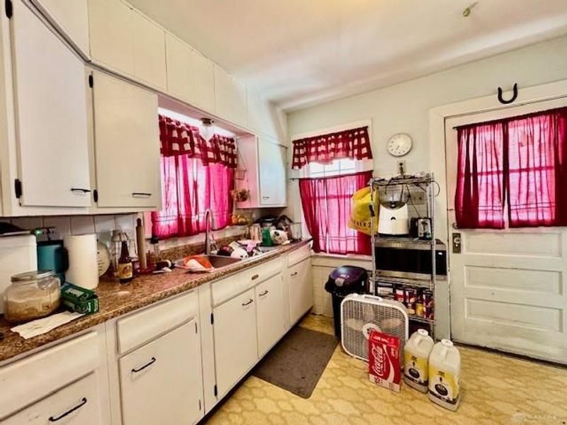 2824 S Smithville Road, Dayton, OH 45420 Photo 17