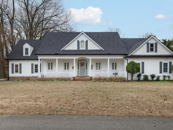 6045 WILLOUGHBY OAK LN, Bartlett, TN 38135