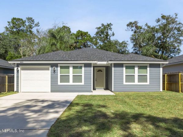 8655 NUSSBAUM Drive, Jacksonville, FL 32210