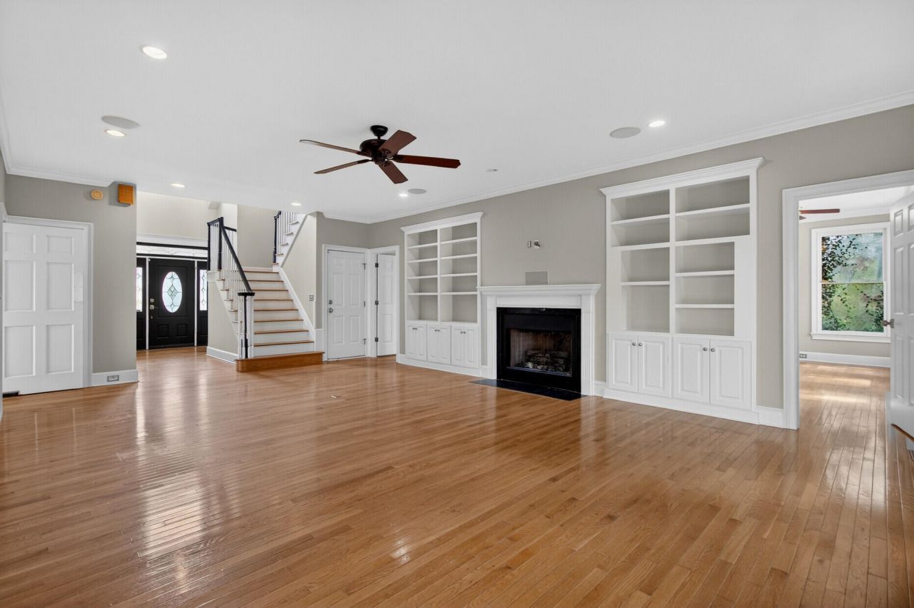 3983 Gift Boulevard Photo 6