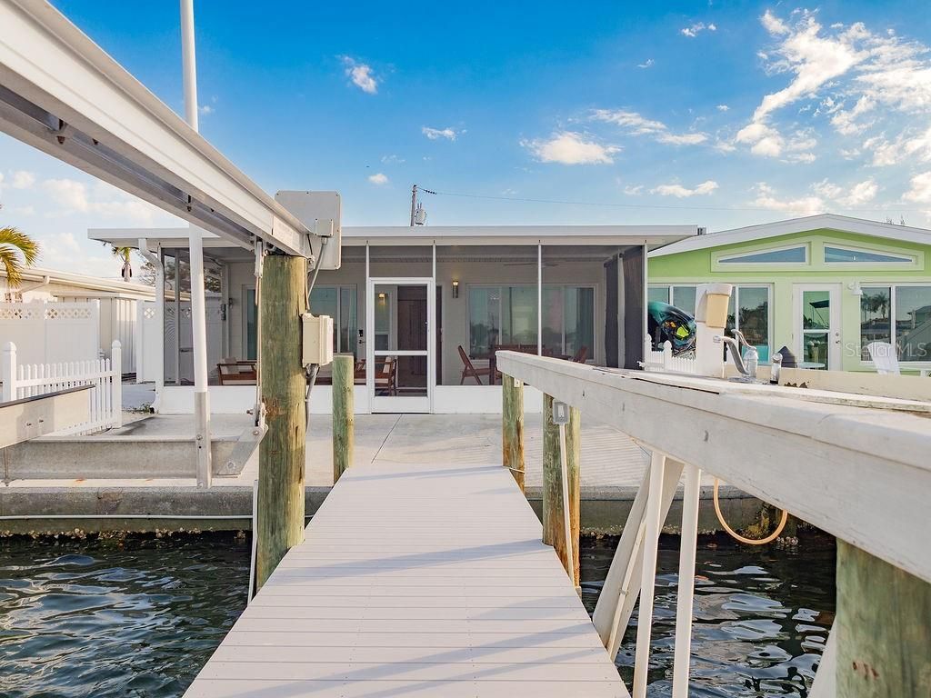 454 63rd Street, Holmes Beach, FL 34217 Photo