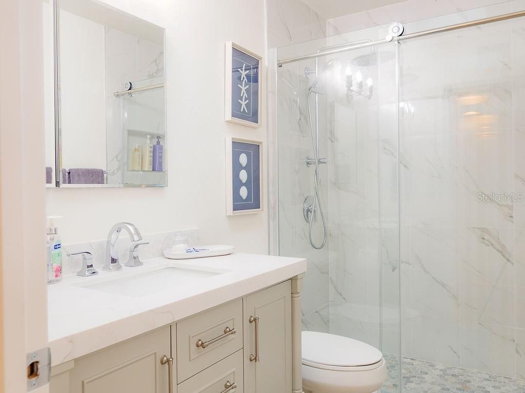 454 63rd Street, Holmes Beach, FL 34217 Photo