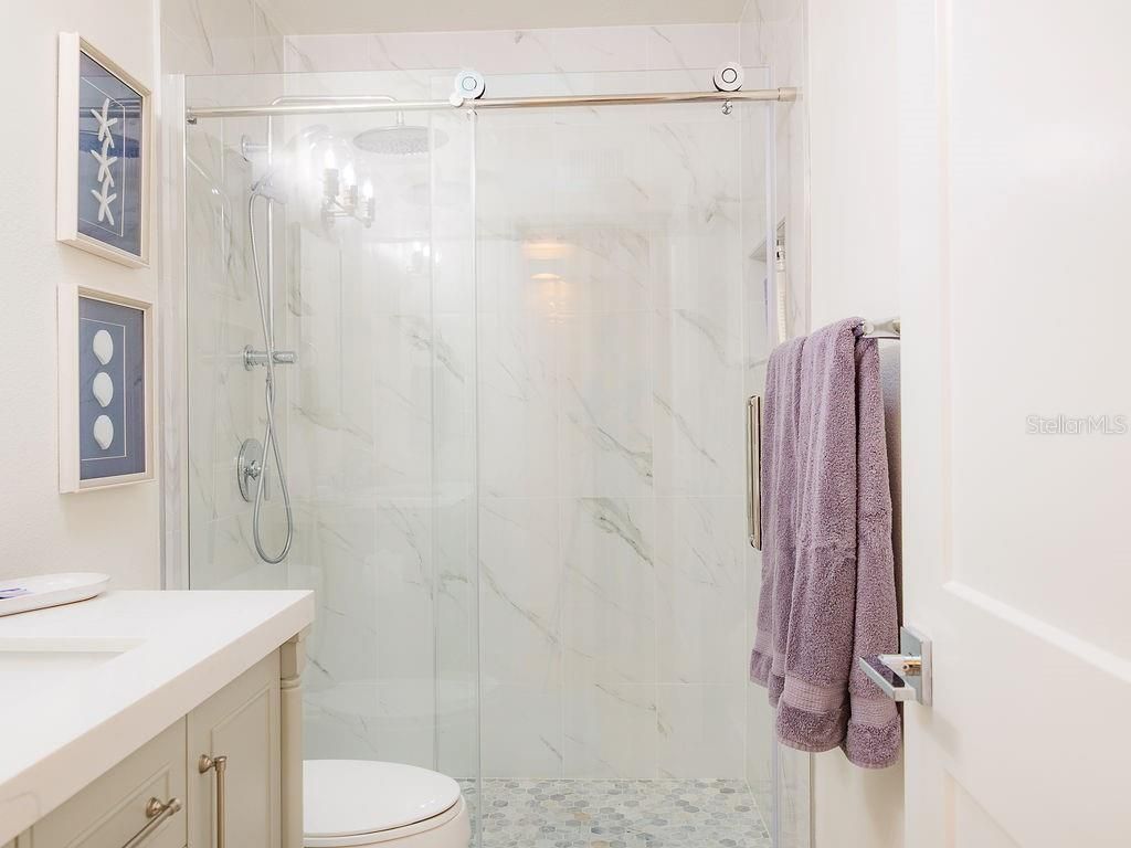 454 63rd Street, Holmes Beach, FL 34217 Photo