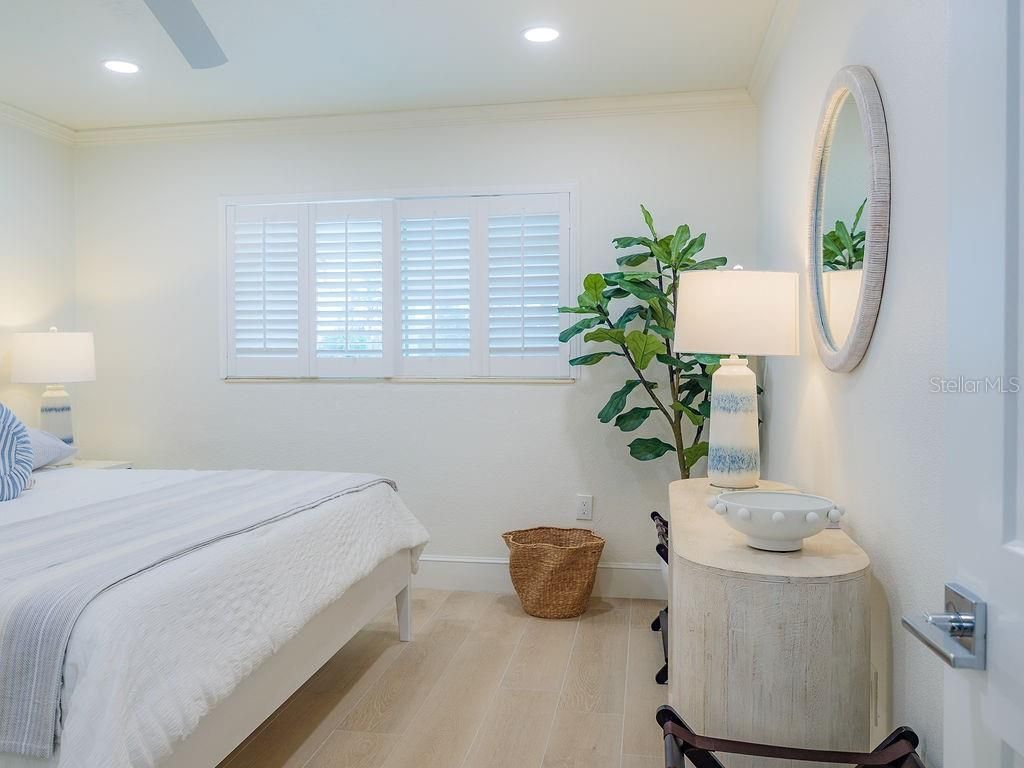 454 63rd Street, Holmes Beach, FL 34217 Photo